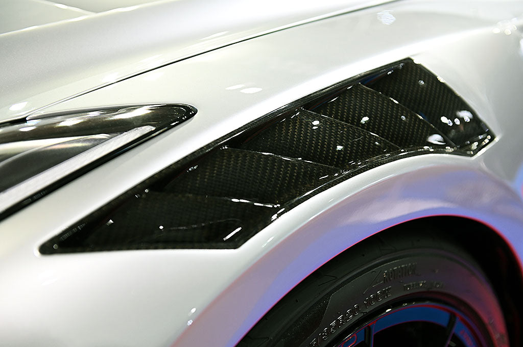 R35 GT Front Wide Fender