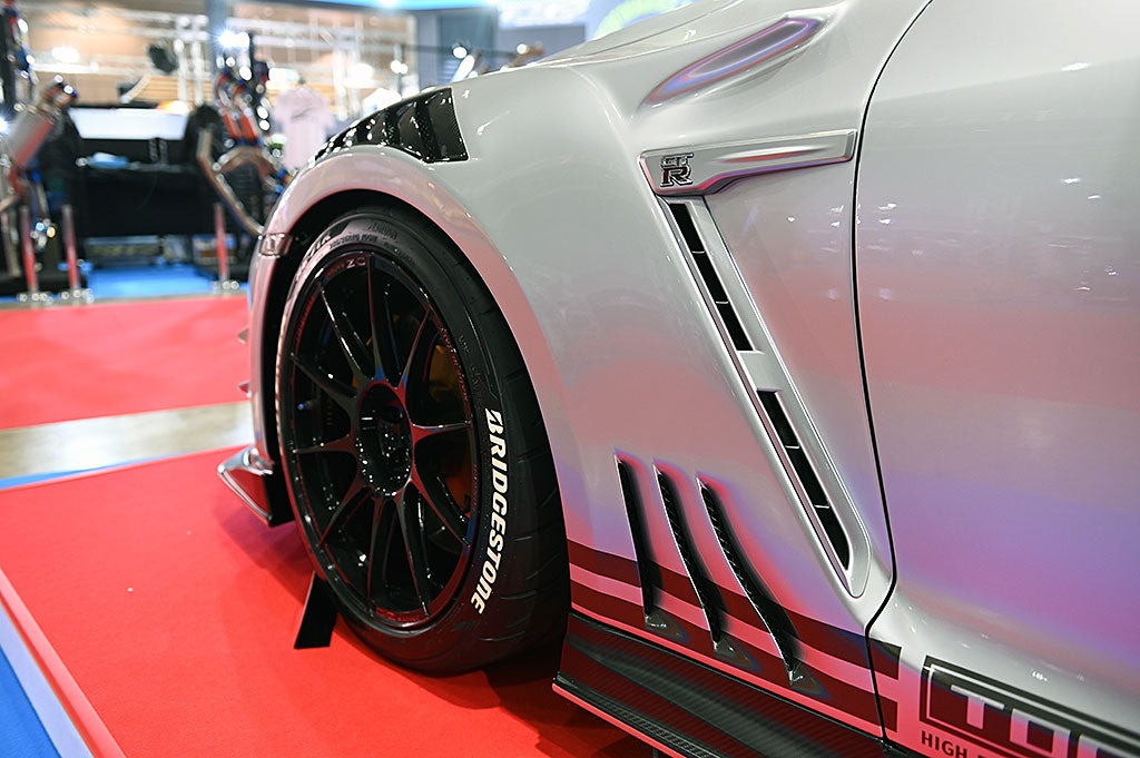 R35 GT Front Wide Fender