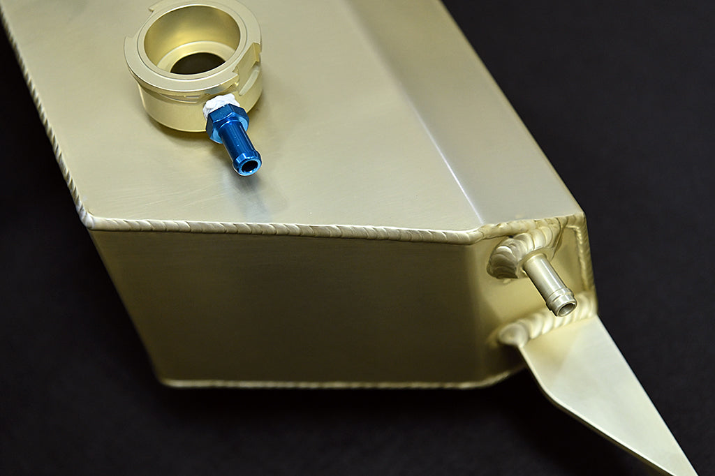 R35 Aluminum Reserve Tank (SPL Gold)