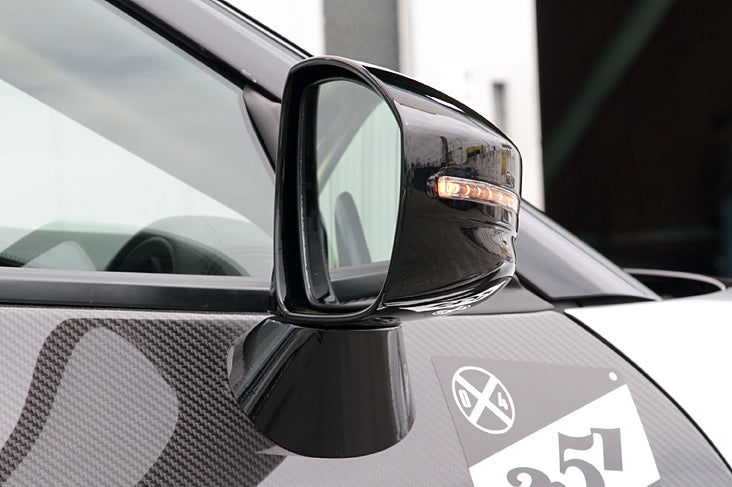R35 Carbon LED Mirror