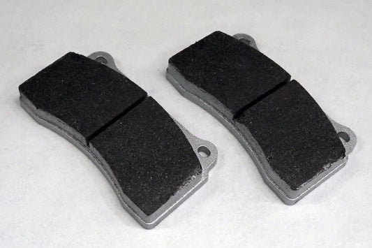 R35 Rear Brake Pads – For Steel Rotors