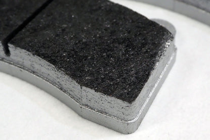 R35 Rear Brake Pads – For Steel Rotors