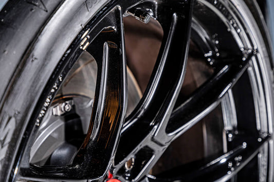 OZ 34GT-R TOP SECRET Extreme Forged