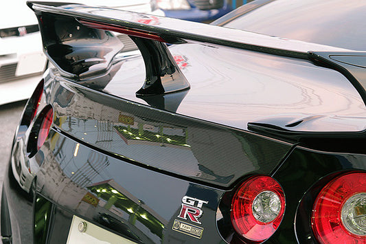 R35 Carbon Trunk